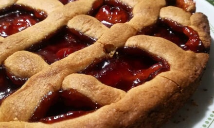 CROSTATA ALLA MARMELLATA DI FRAGOLE