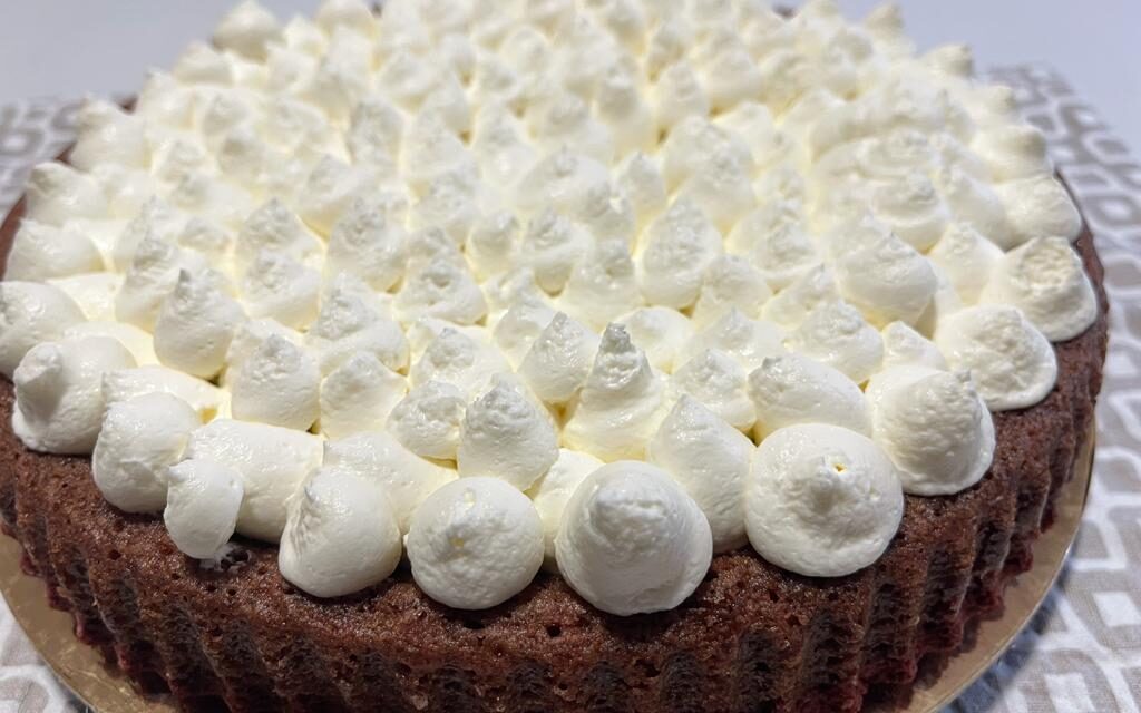 CREMA FROSTING