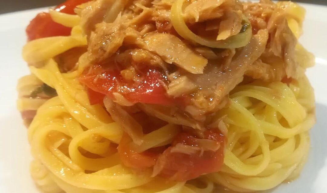TAGLIOLINI AL TONNO
