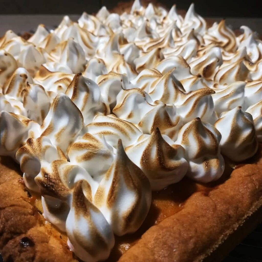 CROSTATA MERINGATA AL LIMONE