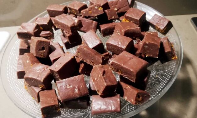 FUDGE AL CIOCCOLATO DELLA MONICA