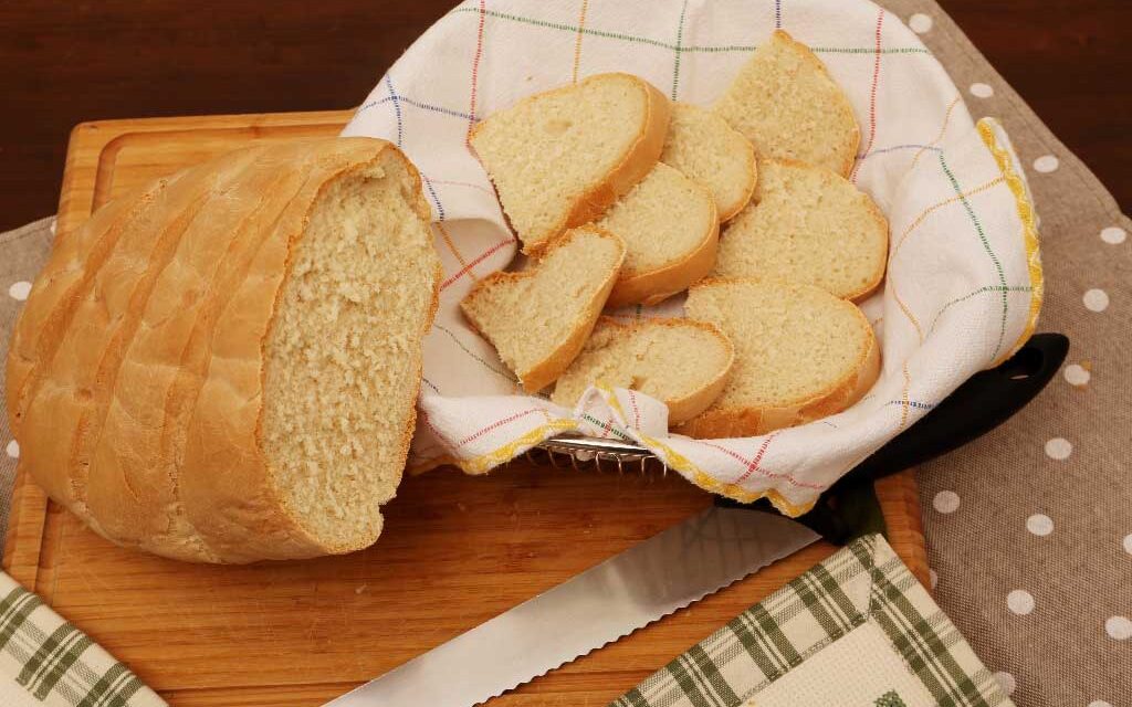 PANE BIANCO DELLA MONICA