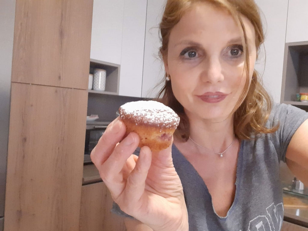 Muffin con fragole fresche della Monica