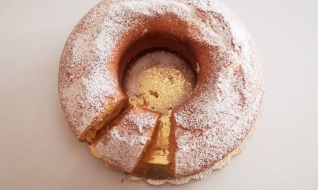 CIAMBELLA SOFFICE ALLA RICOTTA DELLA MONICA