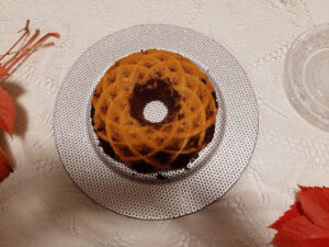 Ciambella umida con zucca e cioccolato della Monica