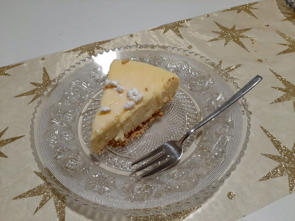 Cheesecake  della nonna con cialde di Montecatini