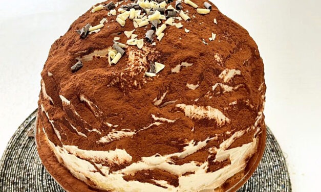 ZUCCOTTO TIRAMISÙ AL PANDORO (SENZA UOVA) FACILE E VELOCE DELLA MONICA