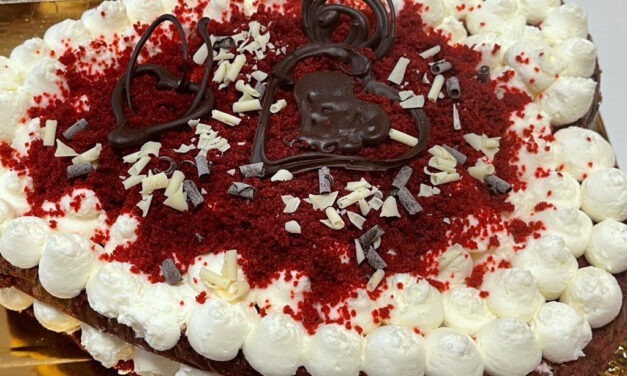 RED VELVET A FORMA DI CUORE DELLA MONICA