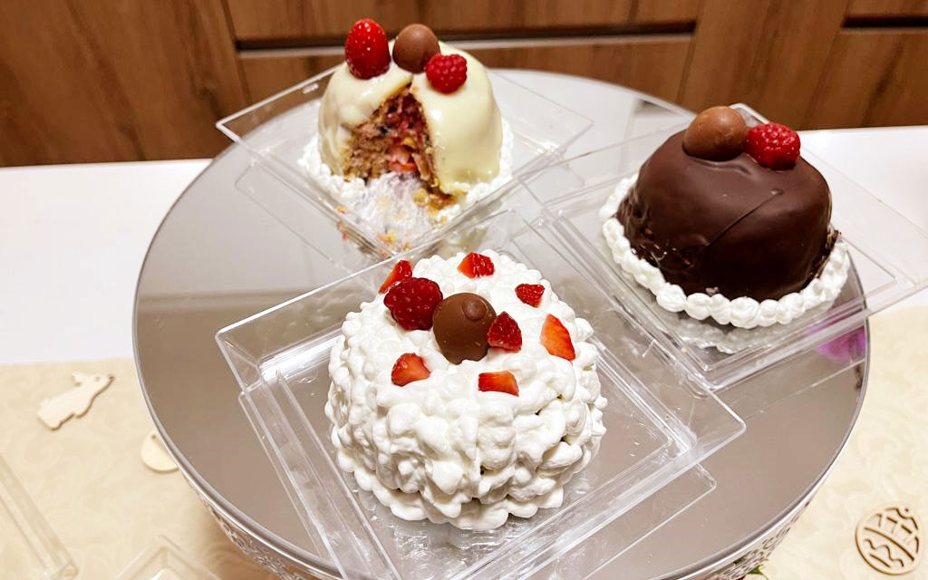 ZUCCOTTINI DI COLOMBA RIPIENI DI GELATO ARTIGIANALE DELLA MONICA