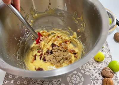 Mescolate gli ingredienti all’impasto