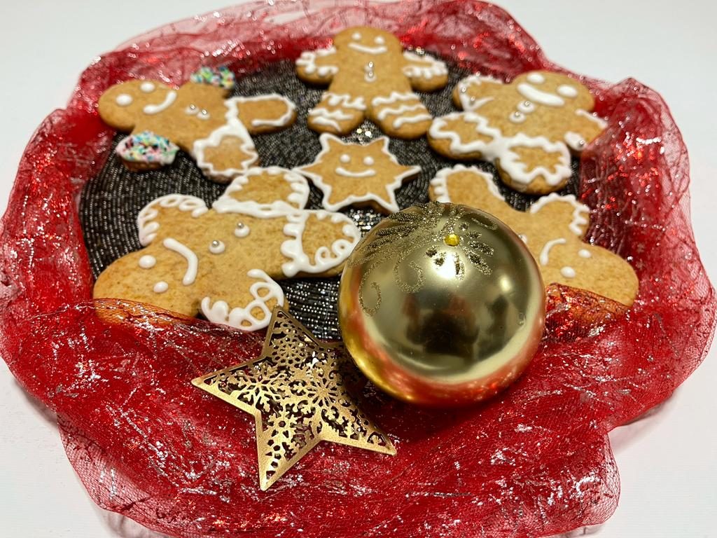 Biscotti pan di zenzero (gingerbread) della Monica