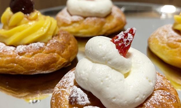 Zeppole di San Giuseppe al forno della Monica