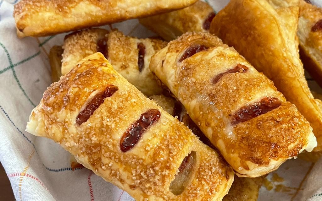 FAGOTTINI DI MARMELLATA DELLA MONICA