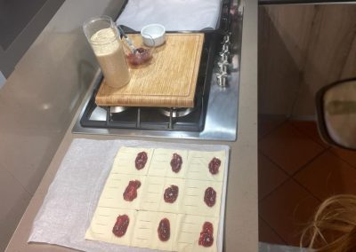 Sistemate la marmellata al centro
