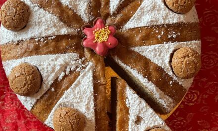 TORTA AGLI AMARETTI E RUM