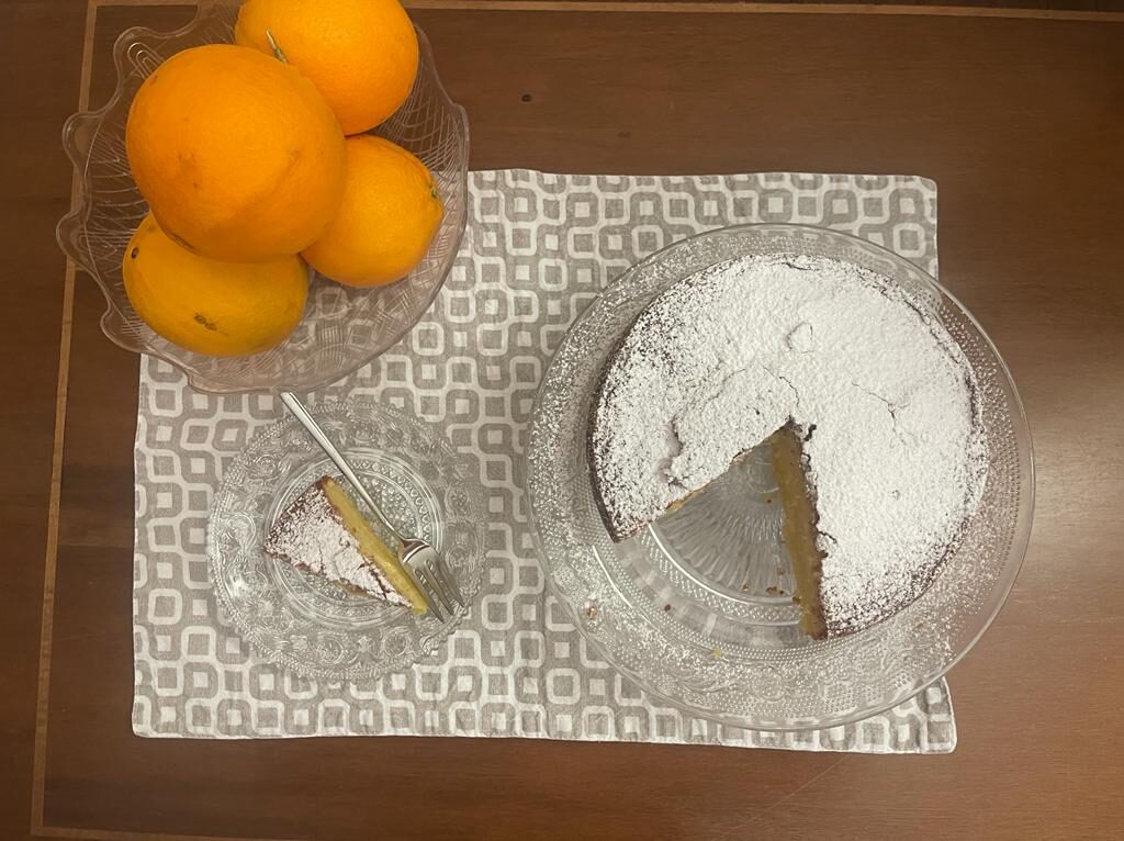 Torta cremosa con ricotta e arance biologiche