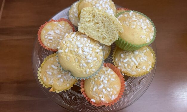 MUFFIN AL LIMONE (CON LATTE DI SOIA)